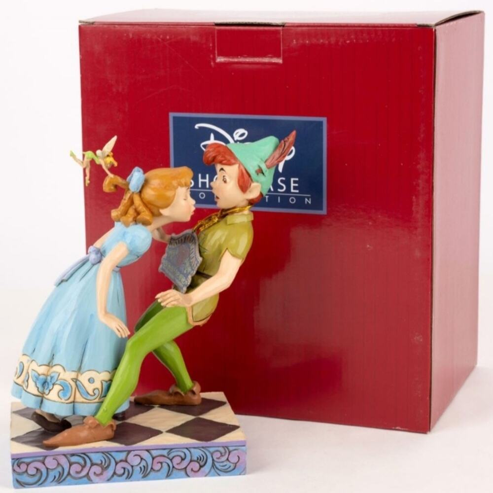 Peter Pan, Wendy & Tinkerbell "An Unexpected Kiss" Jim Shore Disney Traditions